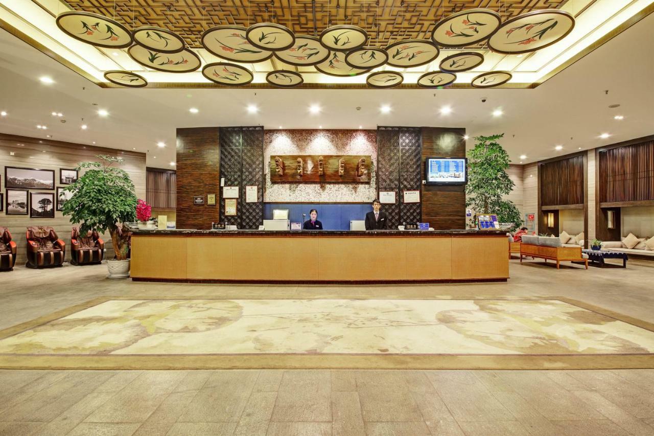 Dali Erhai Longwan Holiday Hotel 외부 사진